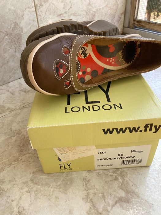 Sapatos  Fly London