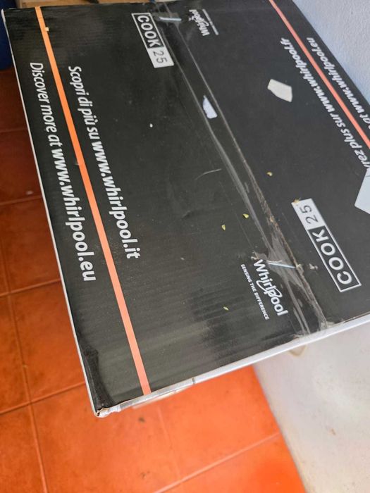 Microondas Whirlpool Cook 25 - 900W - garantia 3 anos, nunca aberto