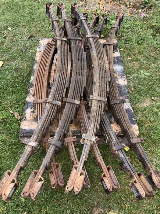Продам ресори газ 66 паз