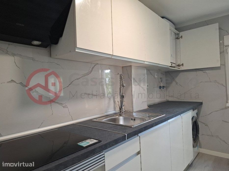 Apartamento T3 totalmente remodelado no Laranjeiro