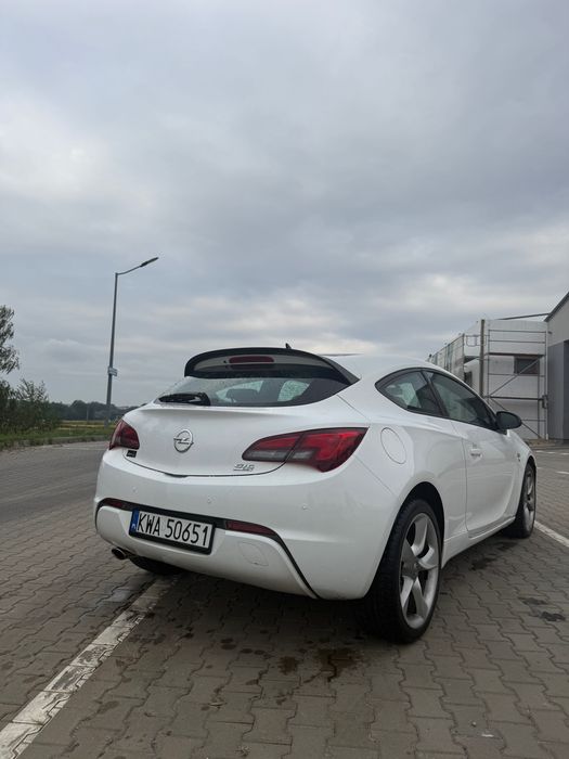 Opel astra gtc 1.4 turbo