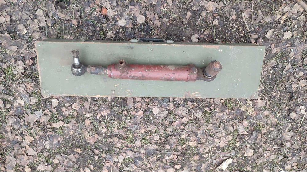 Циліндр для гідроруля