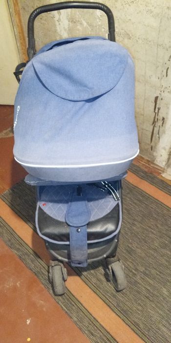 Коляска Carrello