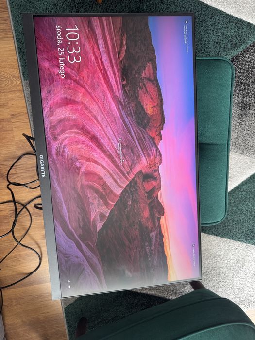 Monitor 4K Gigabyte M28U używany w pełni sprawny