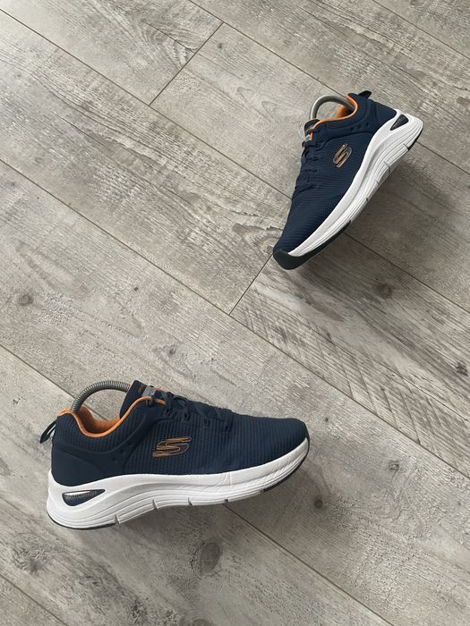 Кросівки Skechers 41