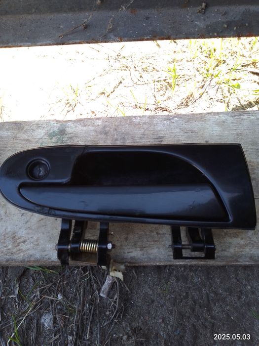 Дверные ручки на автомобиль Крайслер,Додж,Эклипс