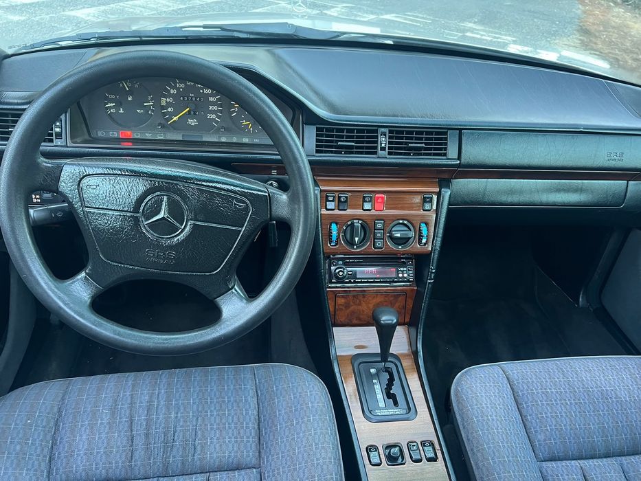 Mercedes Benz S124 300 Turbo caixa automática Tecto abrir