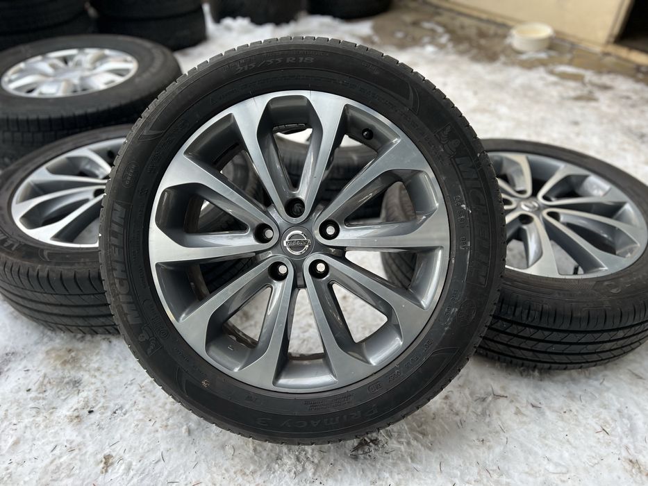 Диски титани комплект R 18 розболтовка 5/114,3 Nissan QASHQAI