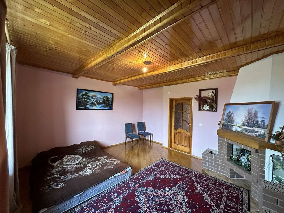 В центрі Коломиї, продається будинок, жилий