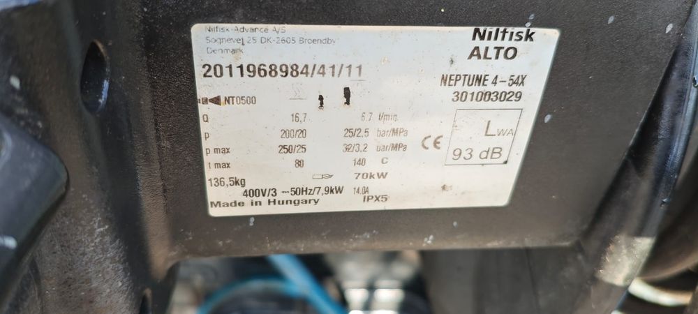 Myjka ciepła woda nilfisk Neptune 4