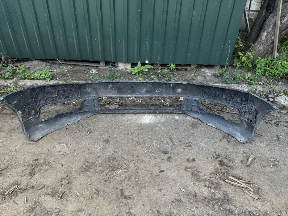 Бампер передний Volkswagen Passat B7