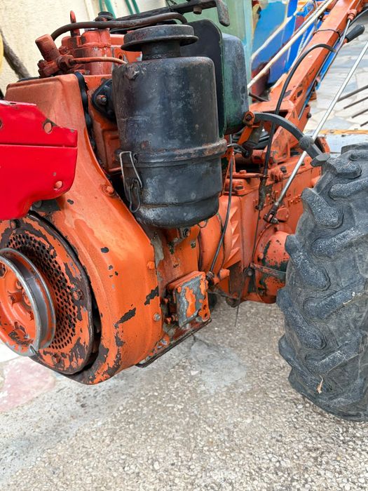 Trator Valpadana 14 CV