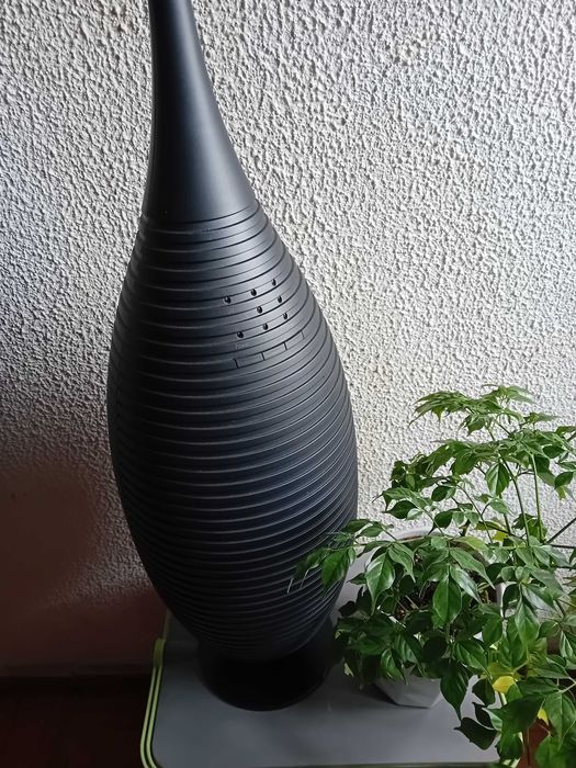 Purificador de ar Henry Stadler (modelo de design)