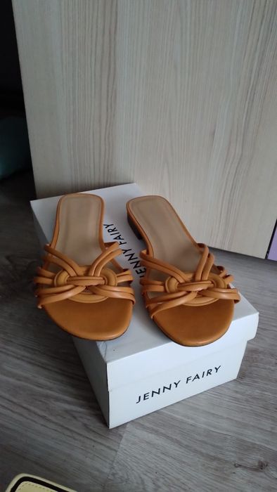 Klapki Graceland rozmiar 38