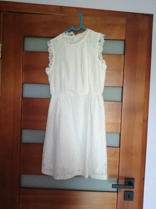 Sukienka z bolerkiem