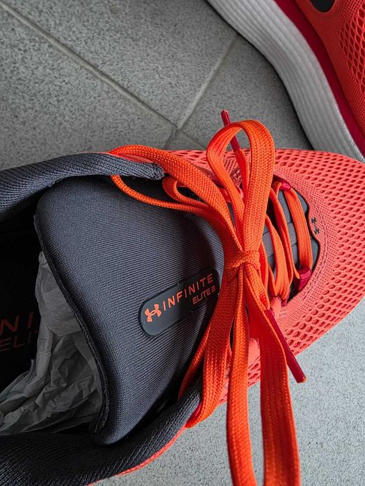 Sapatilhas Under Armour Elite 2