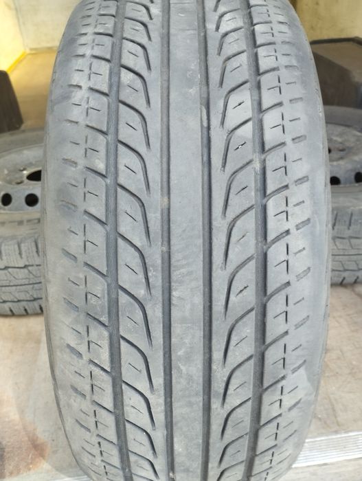 Резина 225/60 р 15