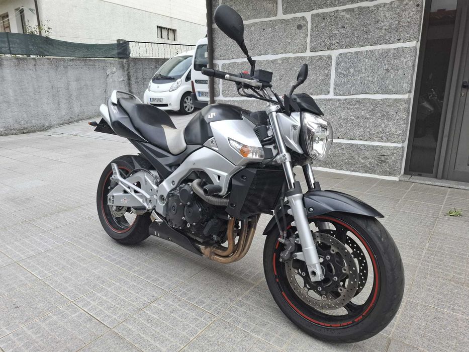 Suzuki GSR 600 de 2008