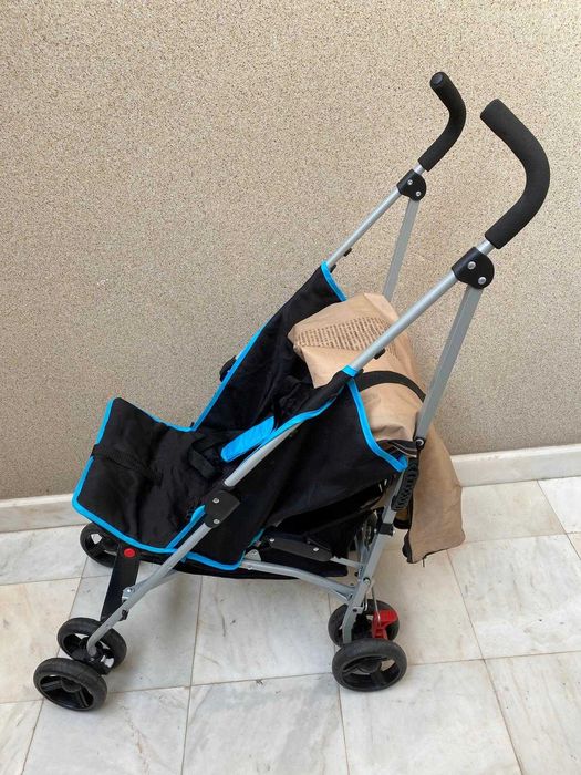 Carrinho bengala, com saco para o guardar