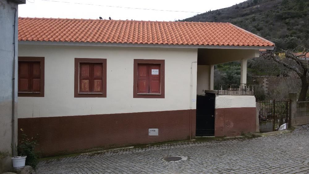 Casa na Aldeia (Oportunidade única!).