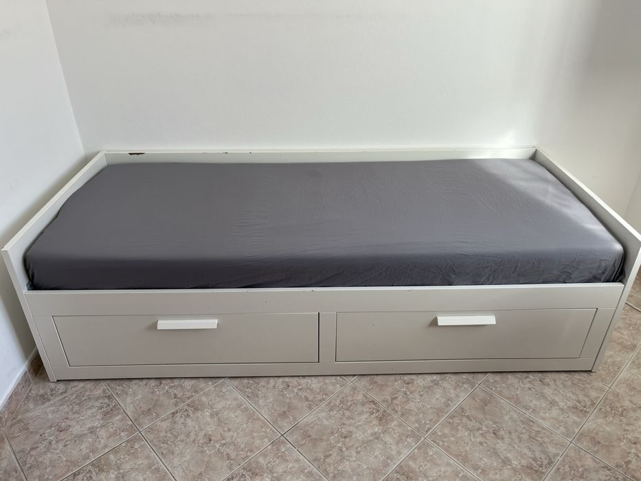 Cama Brimnes Ikea
