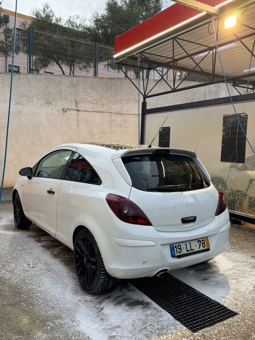 Opel Corsa black edition diesel foto 2