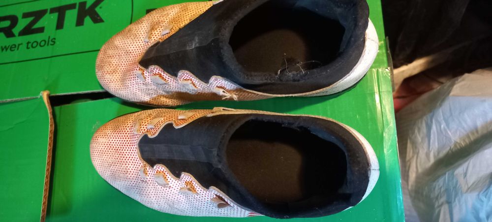 Футзали Adidas X