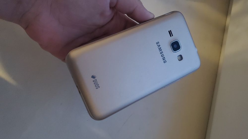 Samsung J1 2016 8gb