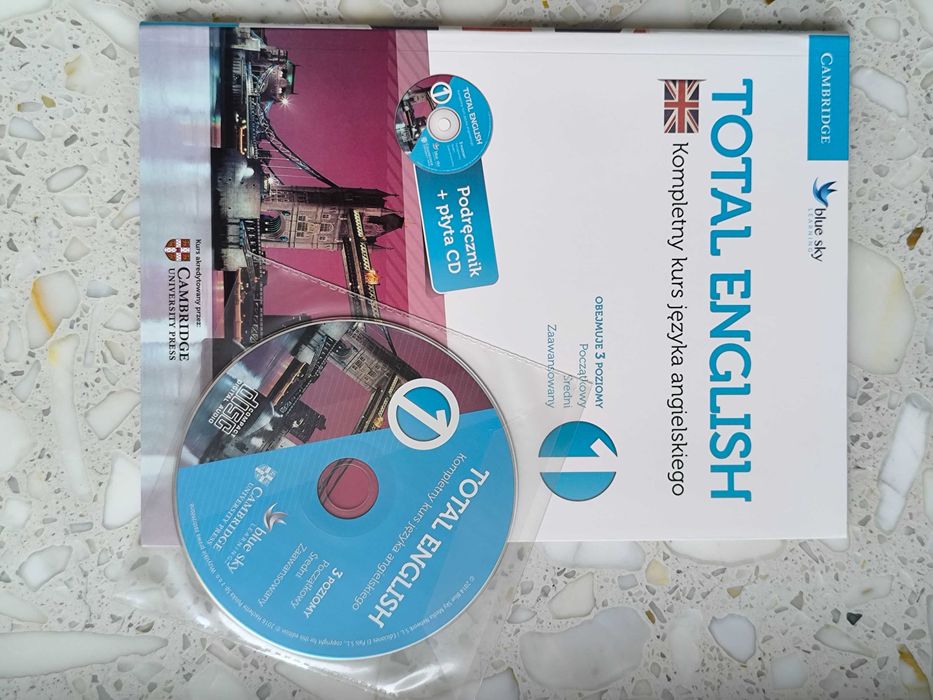 Cambridge "TOTAL ENGLISH 1" z płytą, 3 poziomy (nowe)