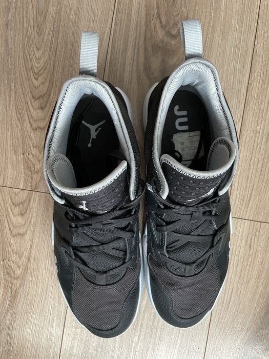 Nike Jordan Stay Loyal 2