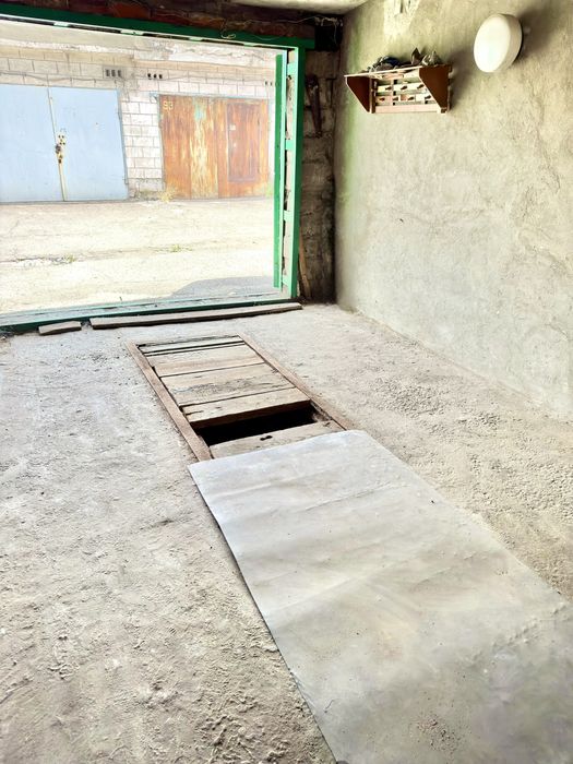 Продаж гаражу у кооперативі. ЦЕНТР! Широка. Руді