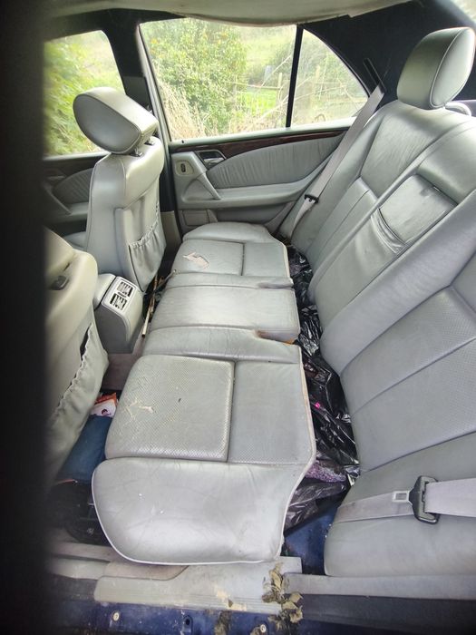 Mercedes Benz E290 turbodiesel