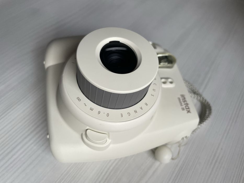 polaroid instax mini 8, полароїд фотоапарат