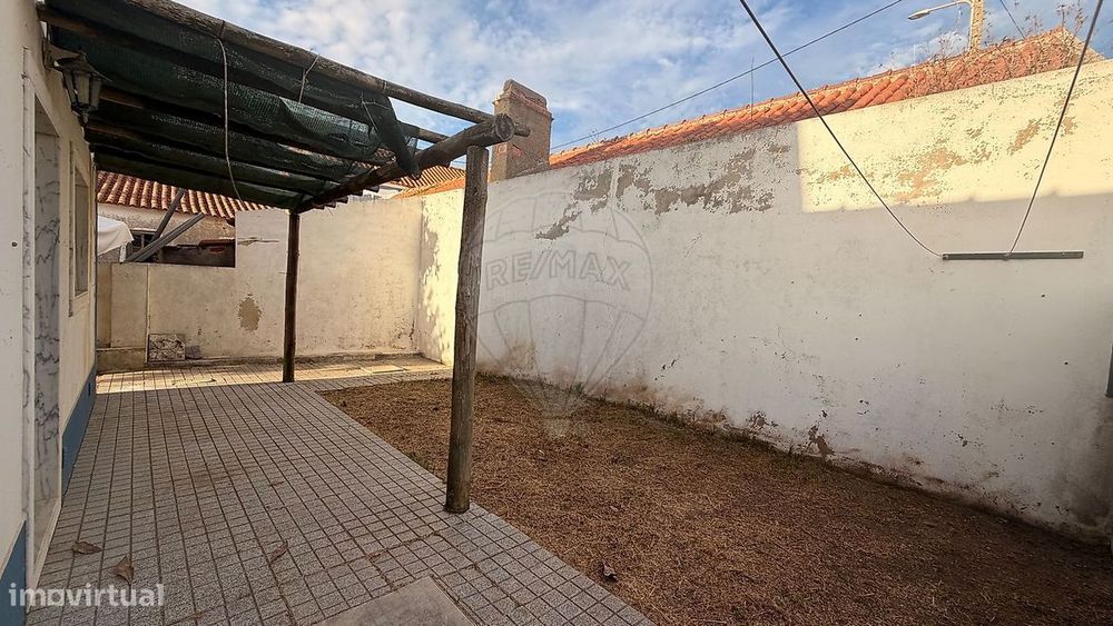 Moradia T2 para venda