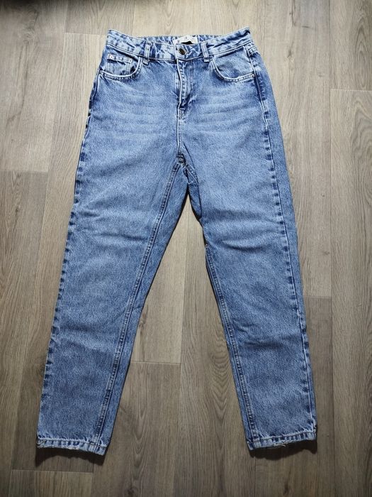 Жіночі джинси МОМ