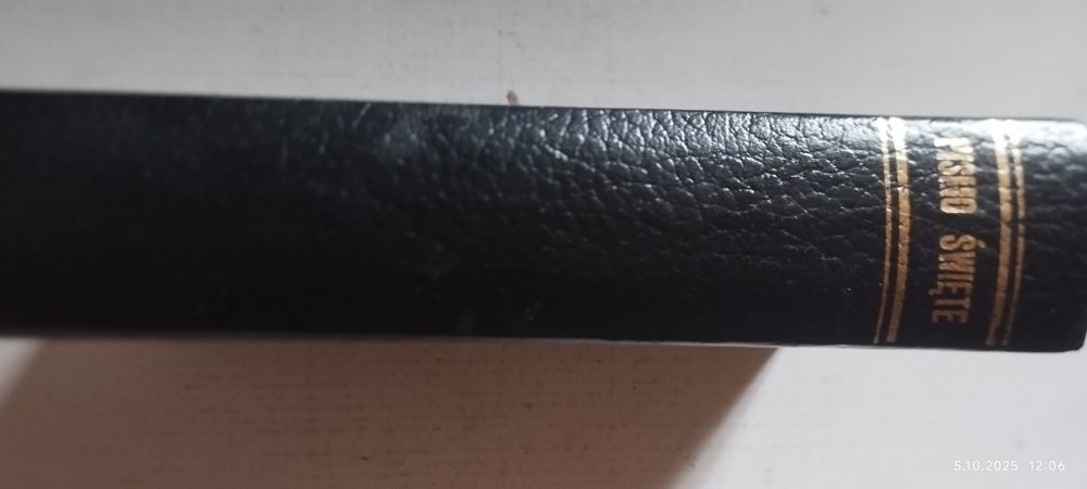 Biblia to jest Pismo Święte Starego i Nowego Testamentu.