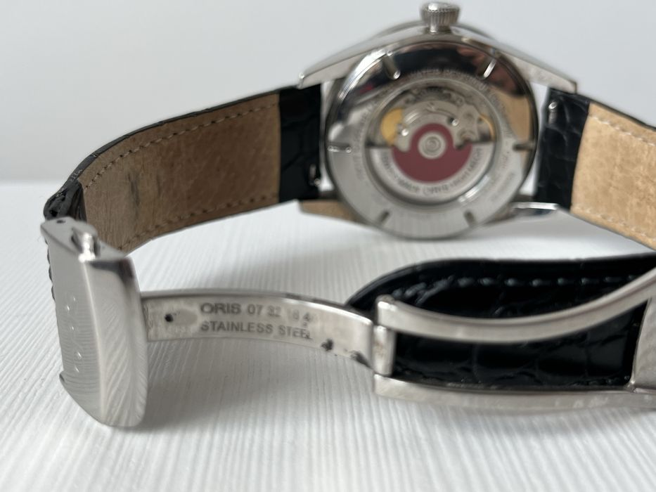 oris artix date 733 7642 4031