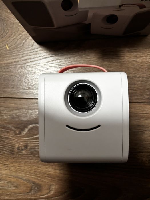 Детский проэктор Q2 б/у