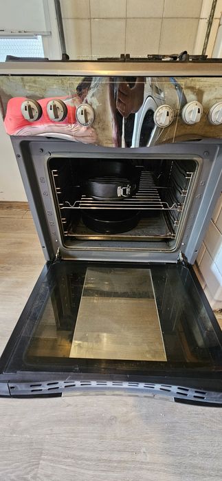 Kuchenka gazowa elektryczna  piekarnik