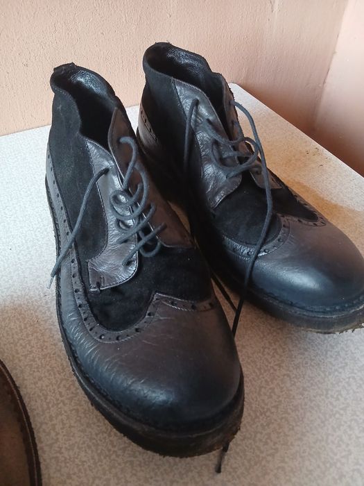 Продам ботинки новые Италия  43-44 размер