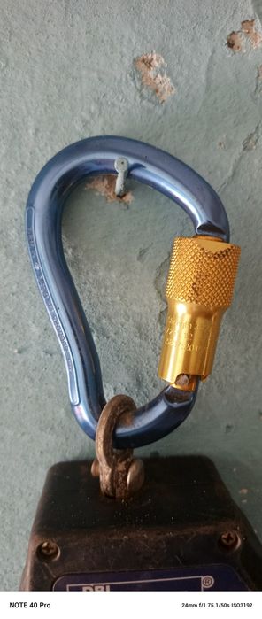 Urządzenie samohamowne 3M™ DBI-SALA® Nano-Lok™,