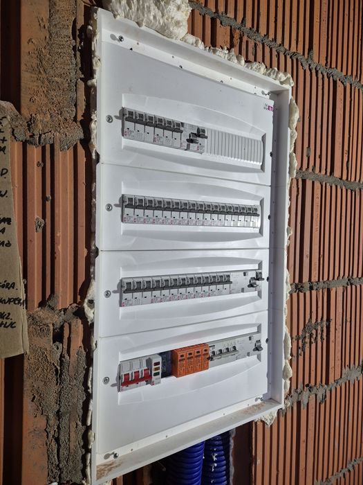 Usługi Elektryczne - Elektryk