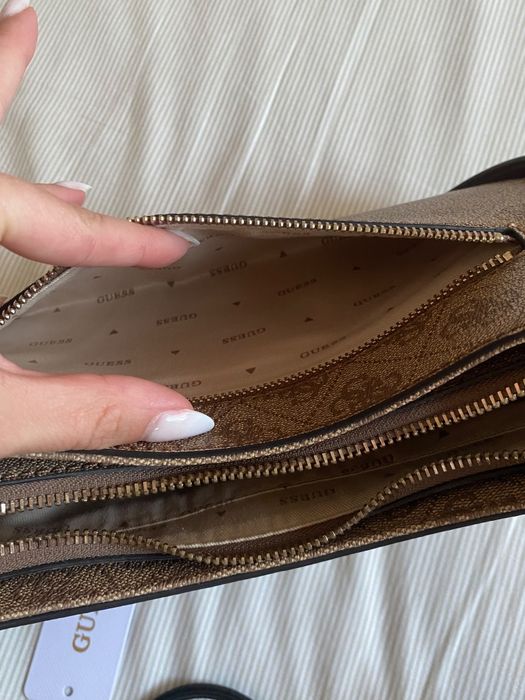 Mala de ombro GUESS