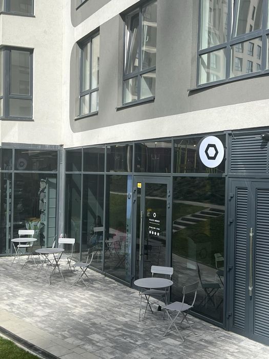 Оренда Фасадного приміщення 80м2 вул. Кульпарківська 93, Парус
