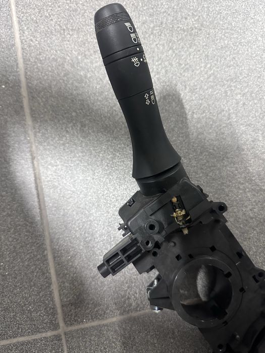 Comutador piscas / escovas Dacia Jogger