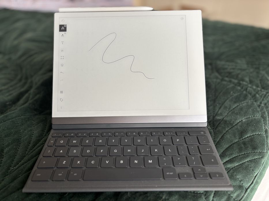 Remarkable 2 Type Folio Rysik + 8 koncowek Skoki • OLX.pl