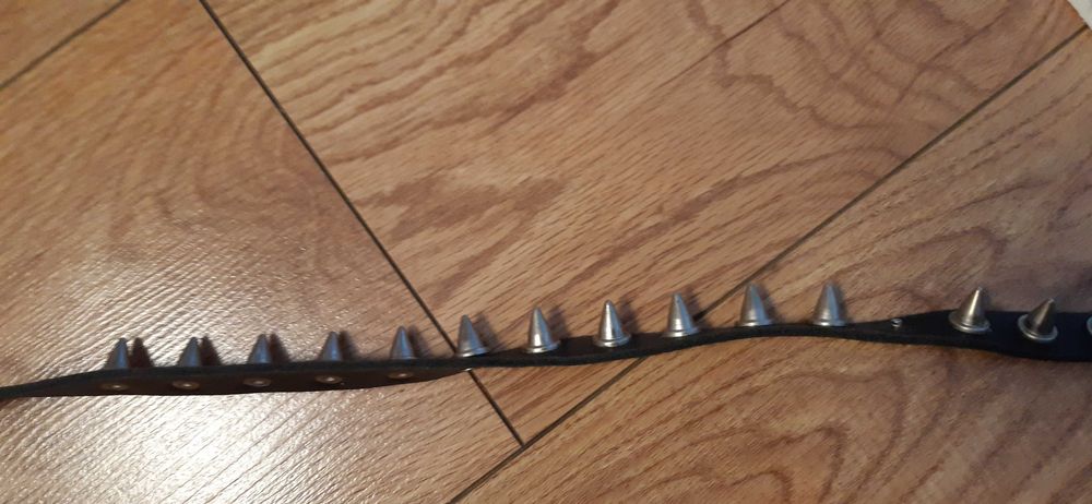 długi pasek z ćwiekami 97cm
