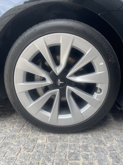 Vendo Jantes 19” Originais Tesla C/ ou Sem Pneus
