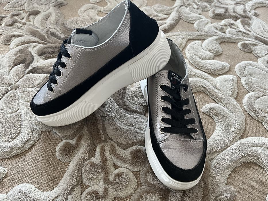 Жіночі кеди 36 розмір