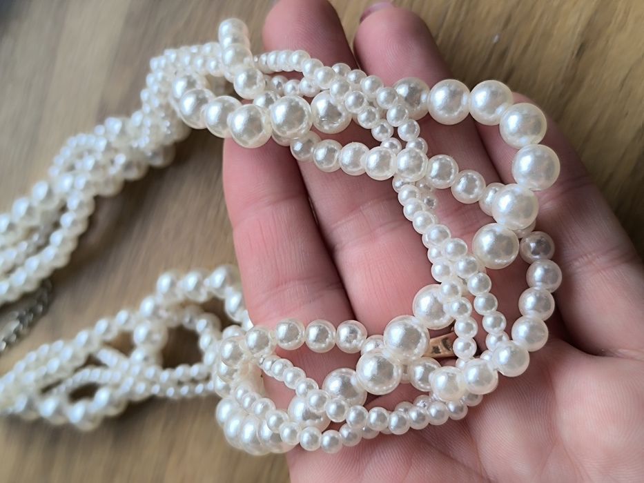 Nowy naszyjnik cztery warstwy perełek elegancki a la kolia